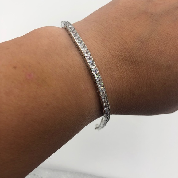 Princess Cut Bracelet - Picture 9 of 13